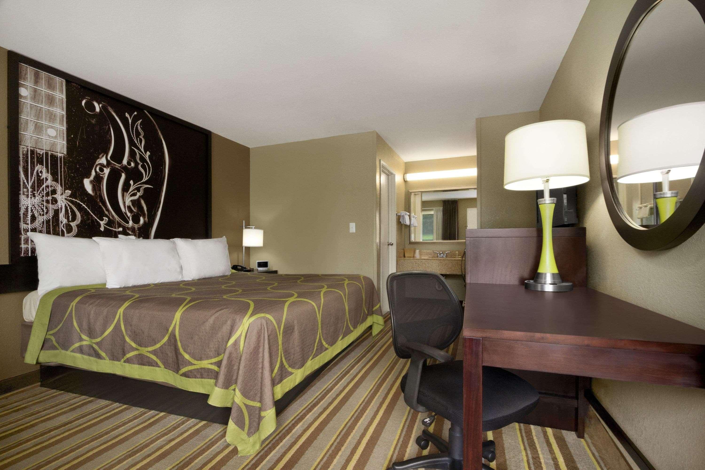 Super 8 By Wyndham-Tupelo Airport Motel Dış mekan fotoğraf