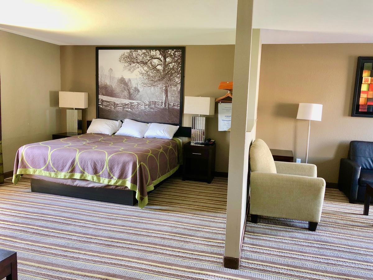 Super 8 By Wyndham-Tupelo Airport Motel Dış mekan fotoğraf